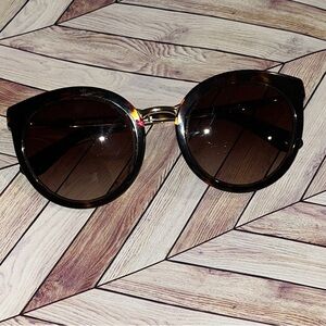 Dolce & Gabbana DG4268 cat-eye round tortoise shell gradient Sunglasses